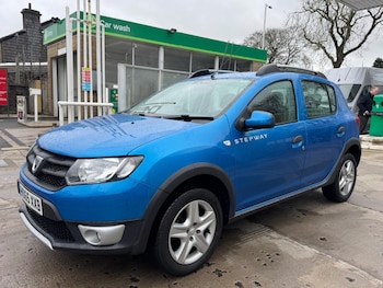 Used Dacia Sandero Stepway 2016 for sale - 78348508: Photo