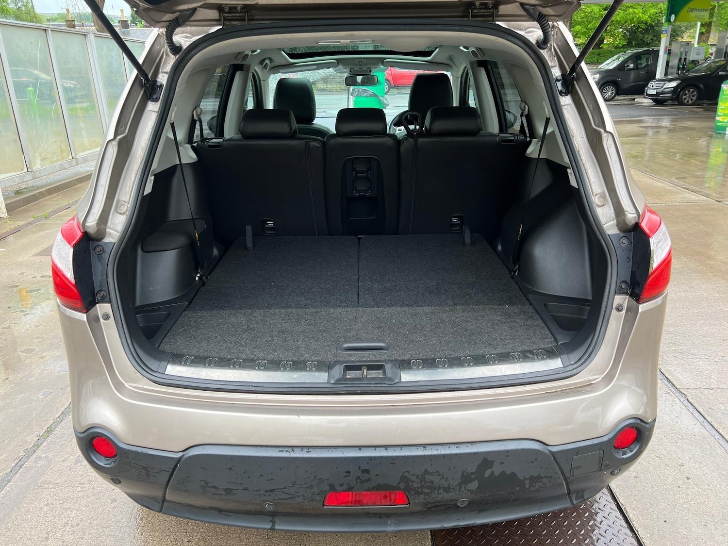 Used Nissan Qashqai+2 2011 for sale - 76988799: Photo 9