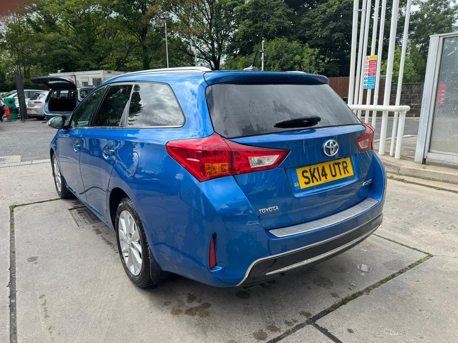 Vehicle 5