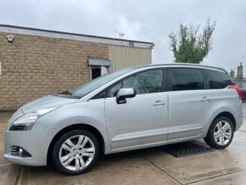 Used Peugeot 5008 2013 for sale - 75431503: Photo