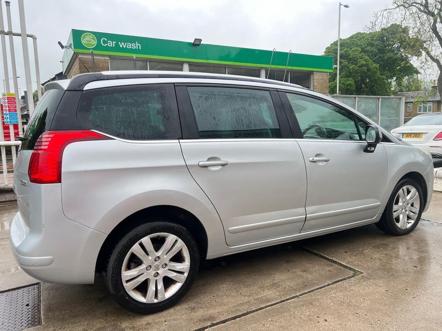 Vehicle 5