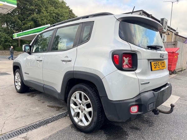 Used Jeep Renegade 2015 for sale - 75531140: Photo 6