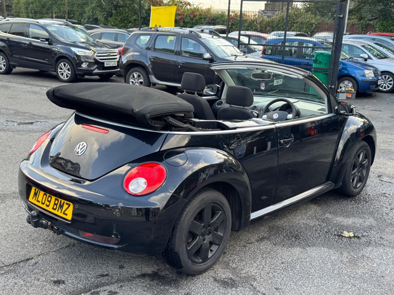 Used Volkswagen Beetle 2009 for sale - 76988499: Photo 14