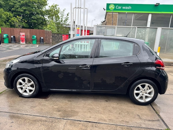 Used Peugeot 208 2016 for sale - 75431704: Photo 5