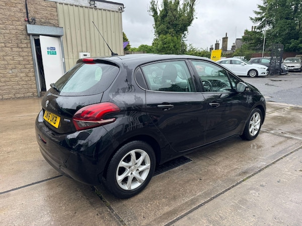 Used Peugeot 208 2016 for sale - 75431704: Photo 6