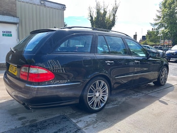 Used Mercedes-Benz E Class 2009 for sale - 78622987: Photo