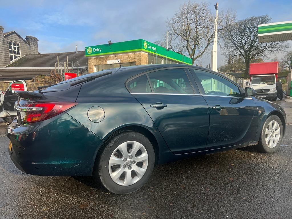 Used Vauxhall Insignia 2015 for sale - 76996376: Photo 4