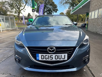 Used Mazda Mazda3 2015 for sale - 75430897: Photo
