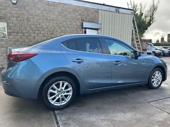 Used Mazda Mazda3 2015 for sale - 75430897: Photo