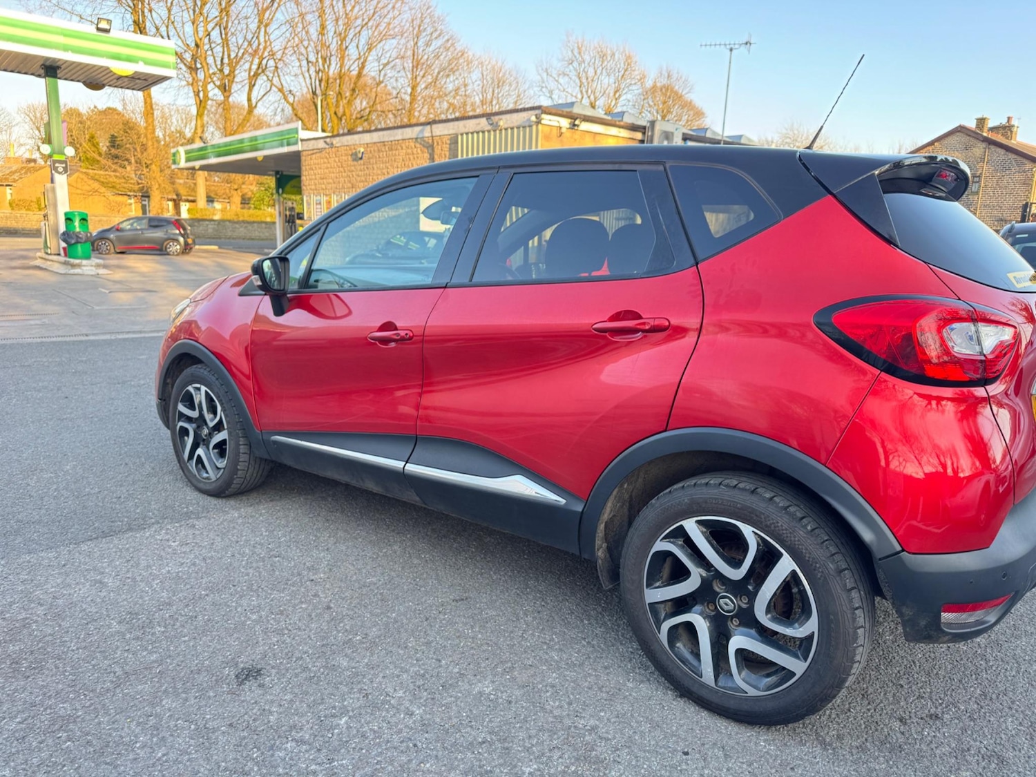 Used Renault Captur 2017 for sale - 76993836: Photo 5