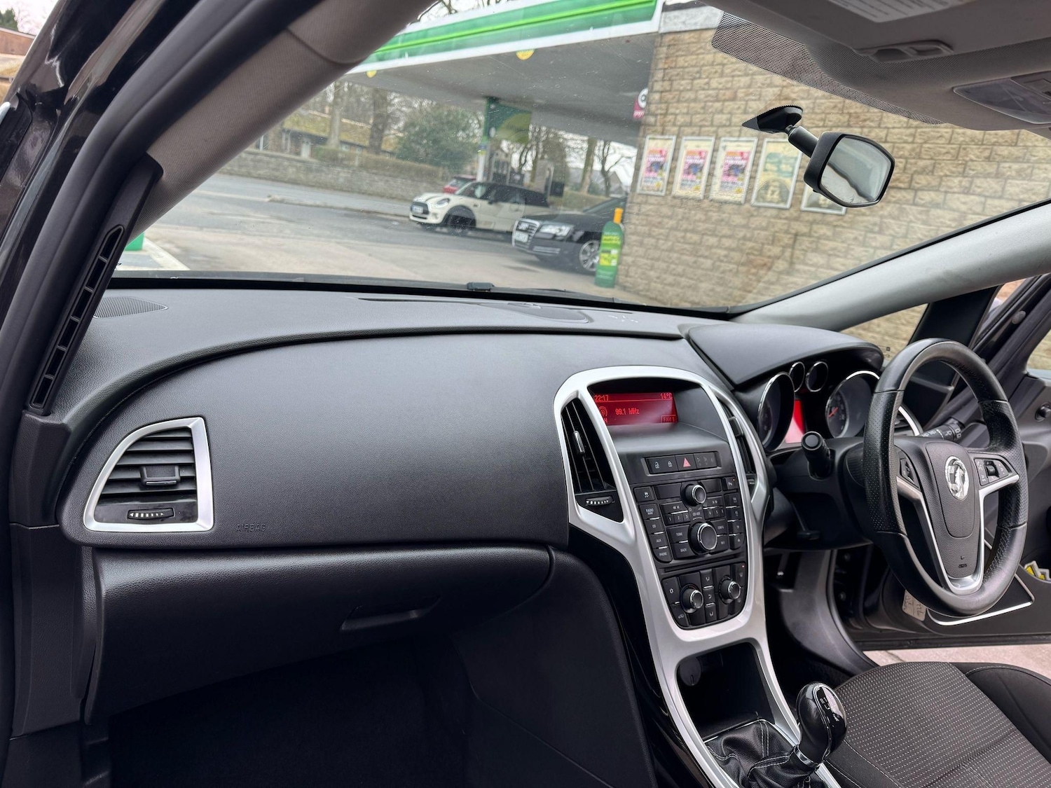 Used Vauxhall Astra for sale - 77633685: Photo 14