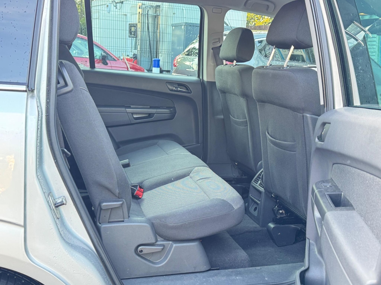 Used Vauxhall Zafira 2012 for sale - 76997692: Photo 11