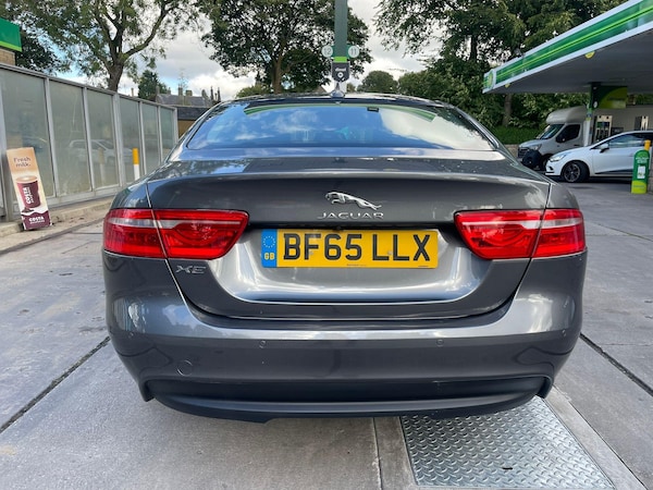 Used Jaguar XE 2015 for sale - 75658308: Photo 25