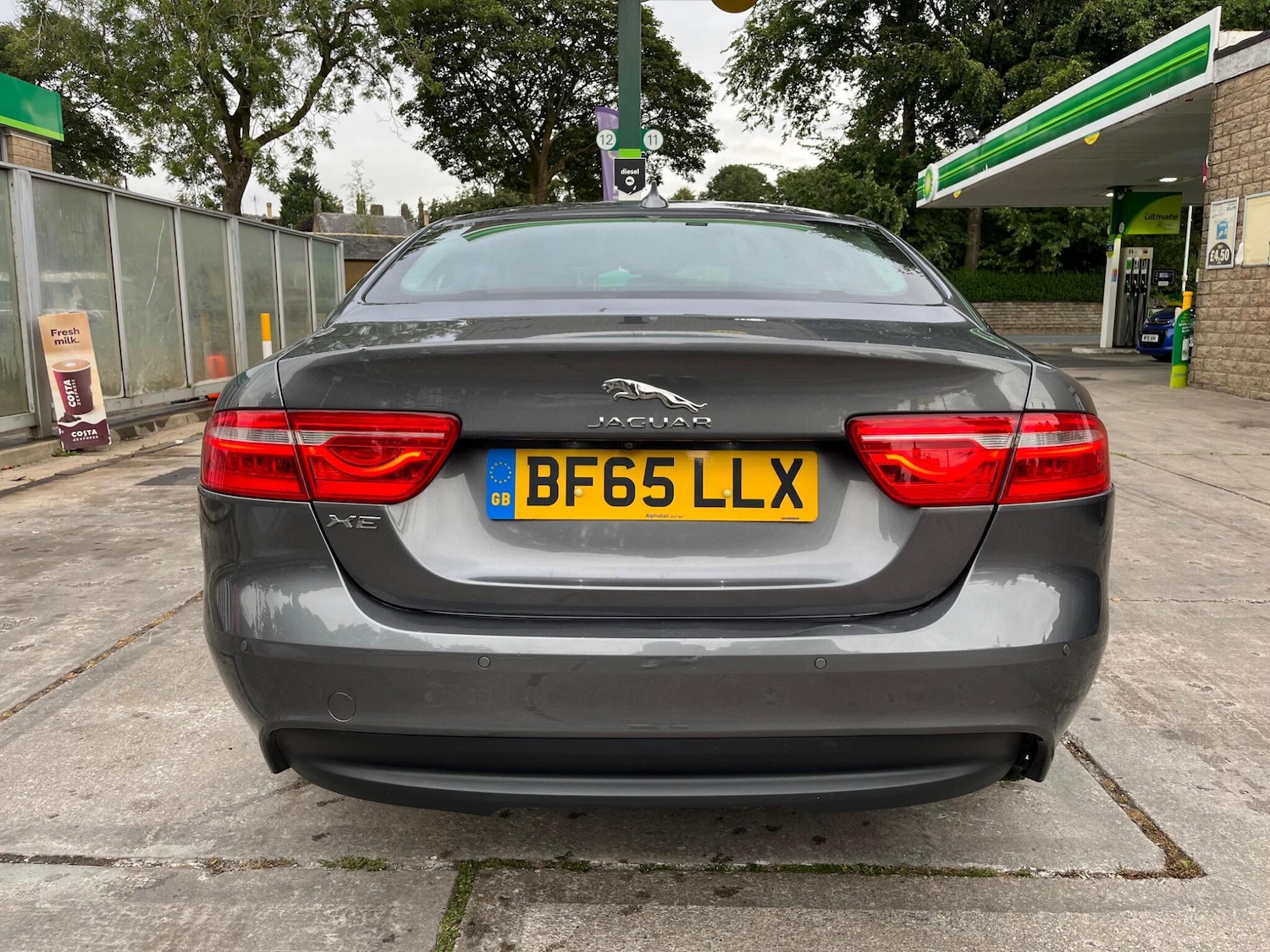 Vehicle 8
