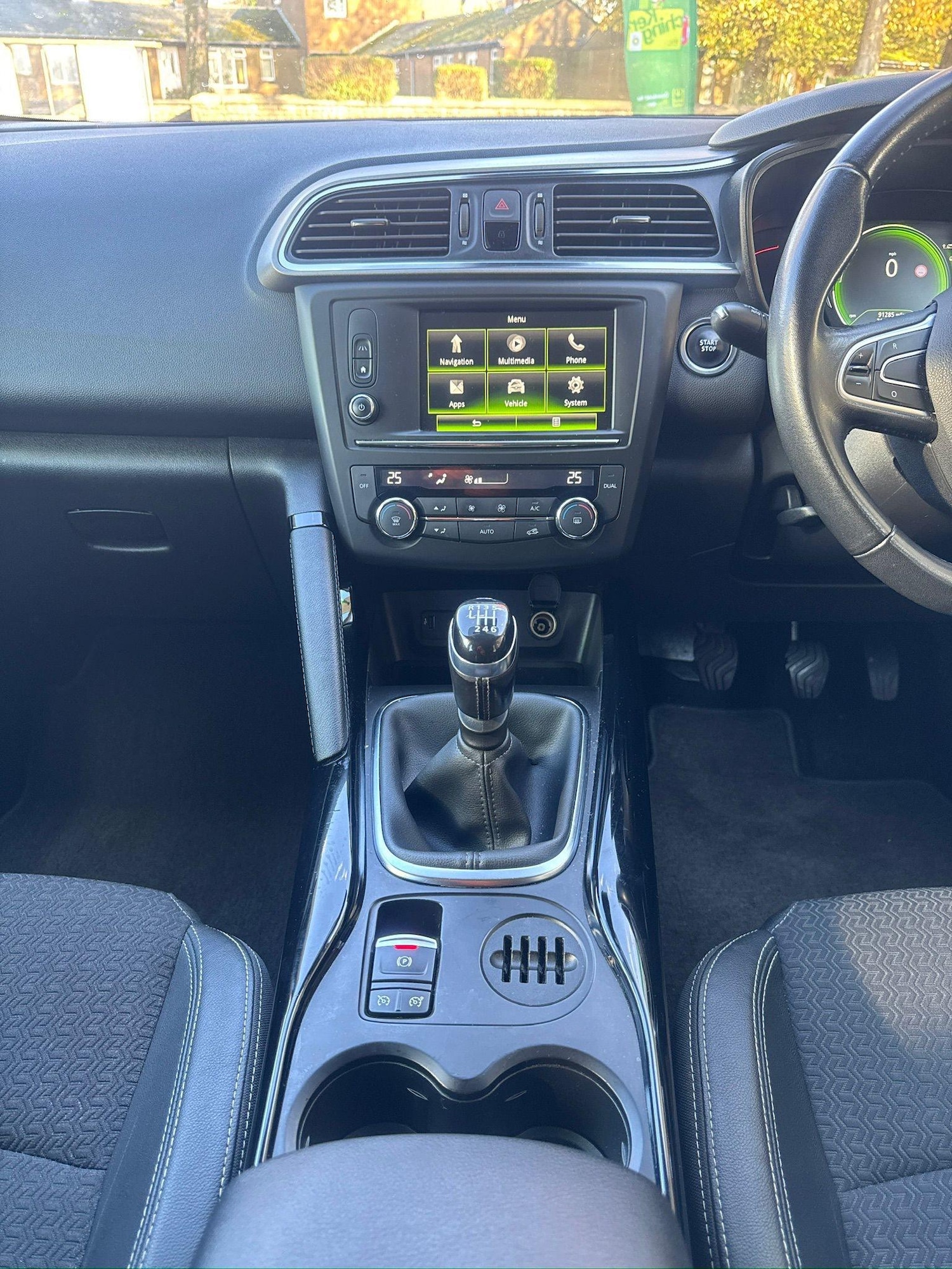 Vehicle 21