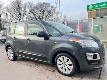 Used Citroen C3 Picasso 2017 for sale - 75430578: Photo