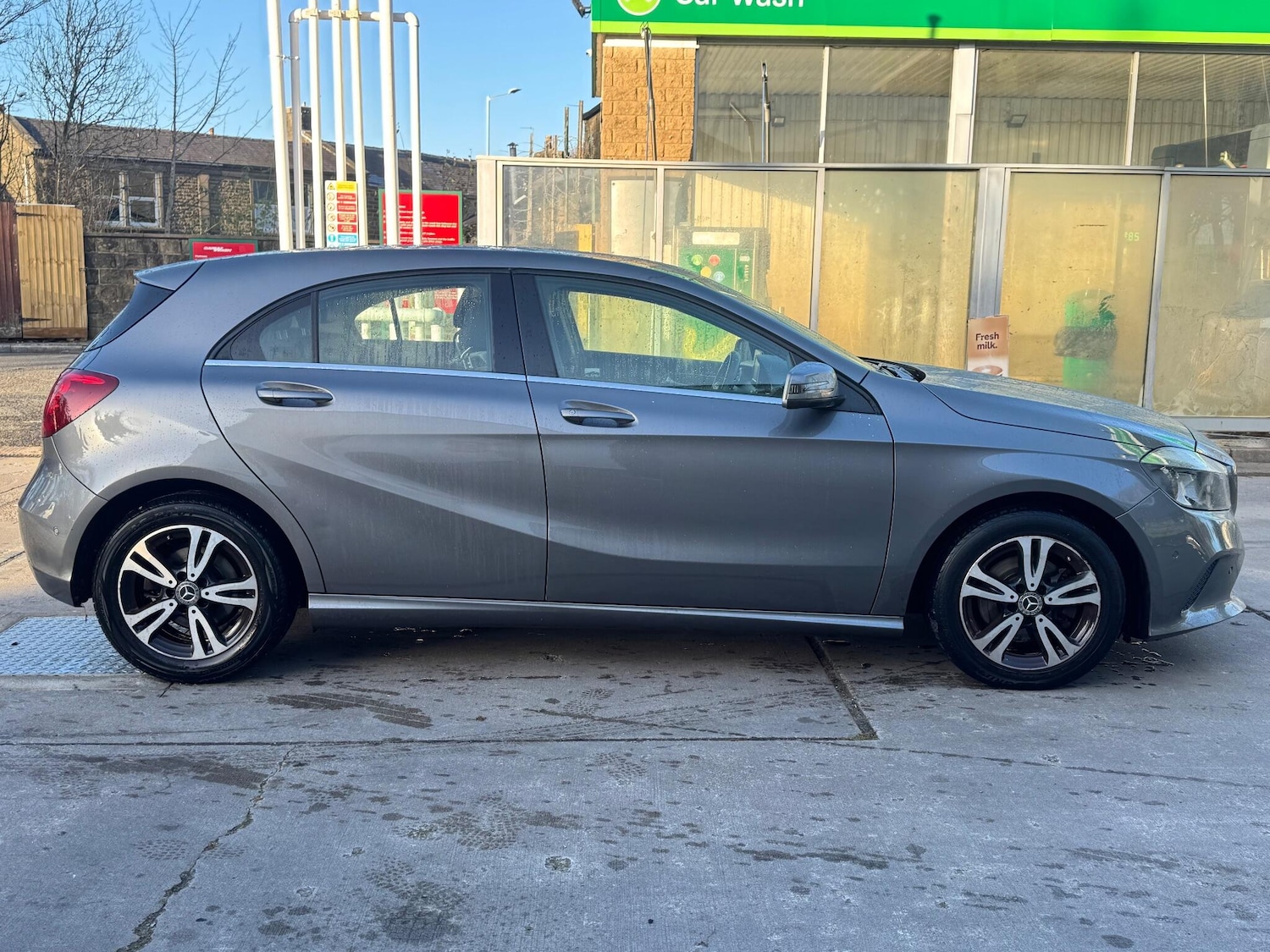 Used Mercedes-Benz A-Class 2017 for sale - 76597129: Photo 9