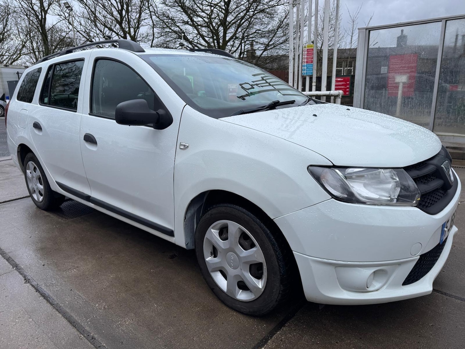 Used Dacia Logan MCV 2016 for sale - 76991099: Photo 2