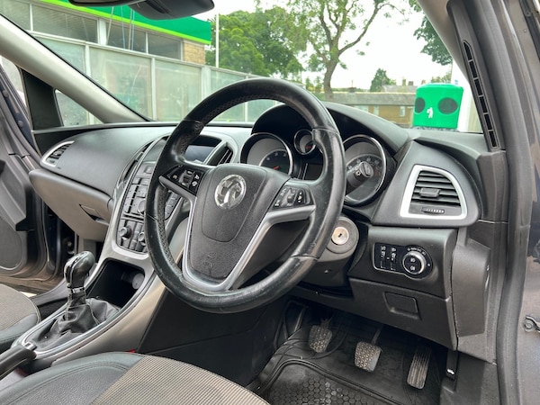 Used Vauxhall Astra 2013 for sale - 75430765: Photo 12