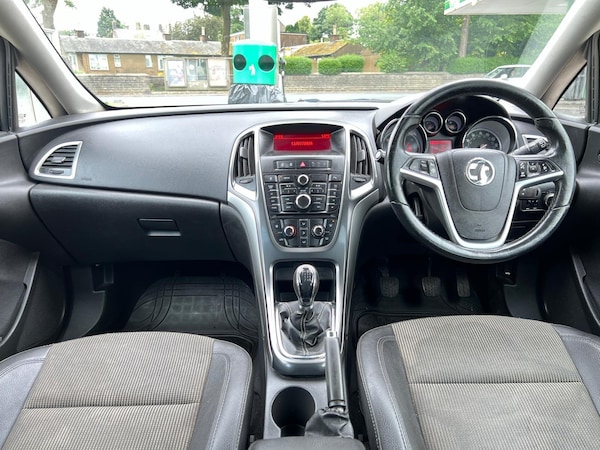 Used Vauxhall Astra 2013 for sale - 75430765: Photo 16
