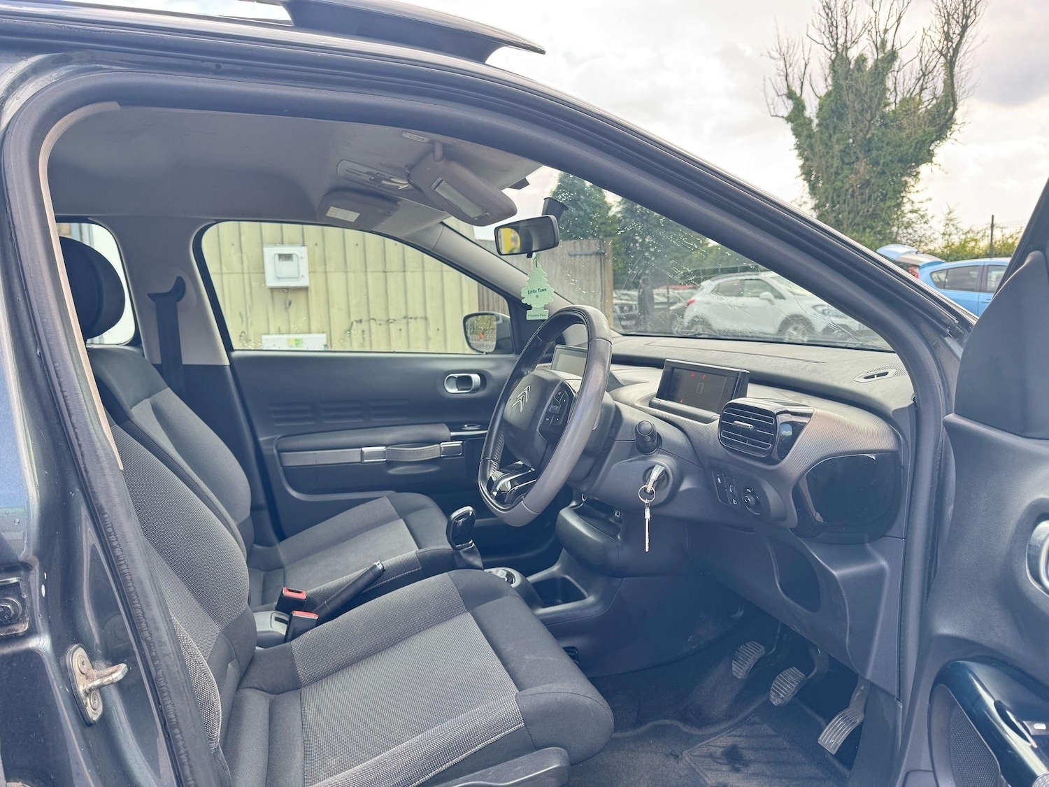 Used Citroen C4 Cactus 2016 for sale - 76994146: Photo 10