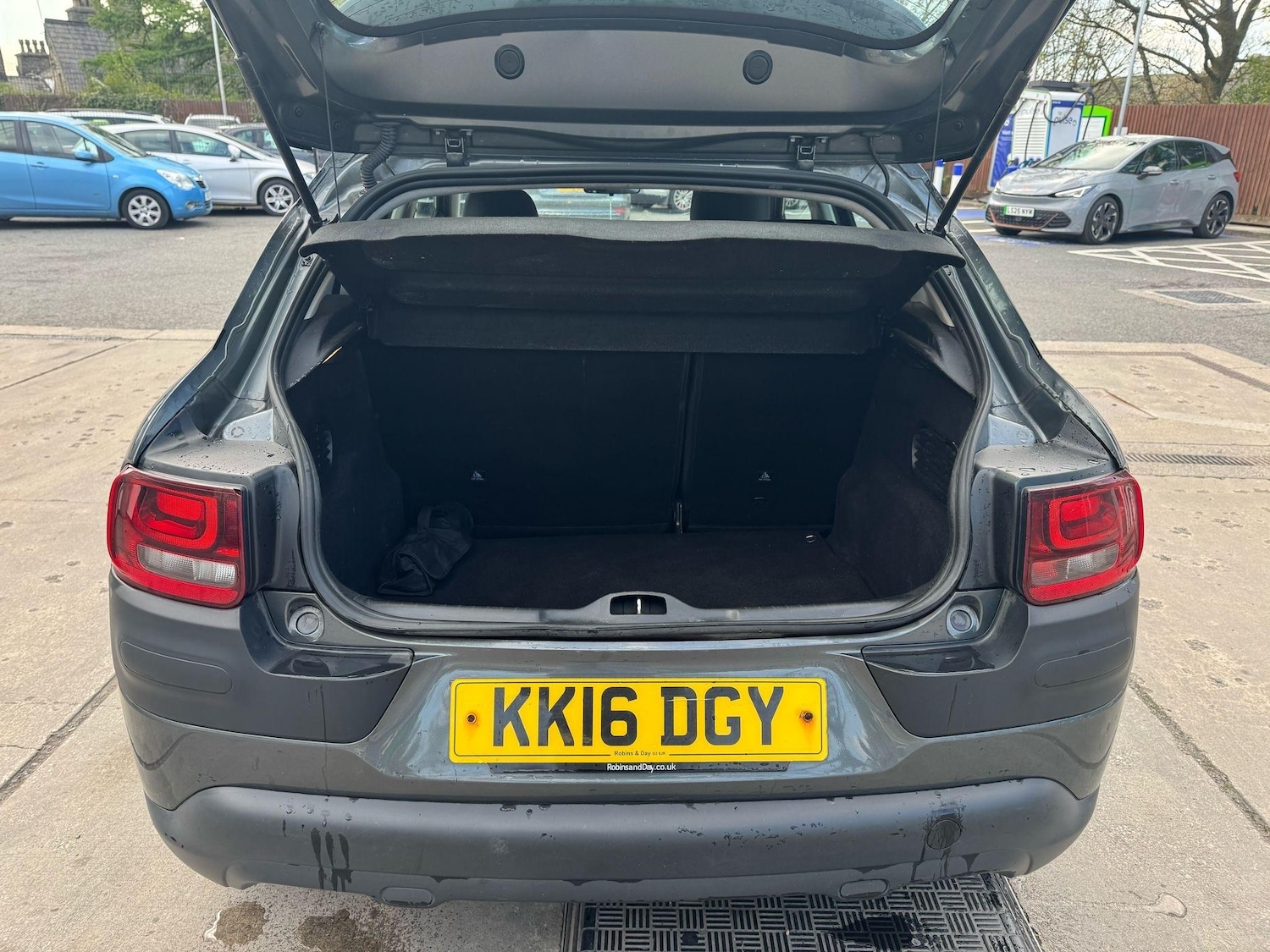 Used Citroen C4 Cactus 2016 for sale - 76994146: Photo 8