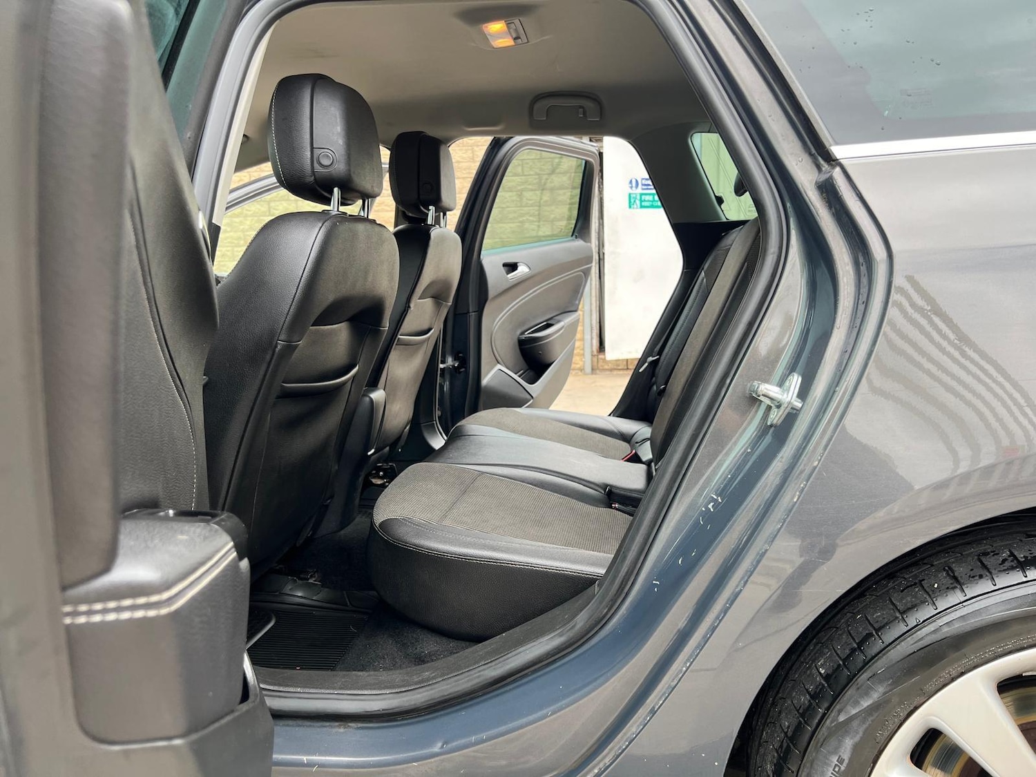 Used Vauxhall Astra 2013 for sale - 76987841: Photo 13