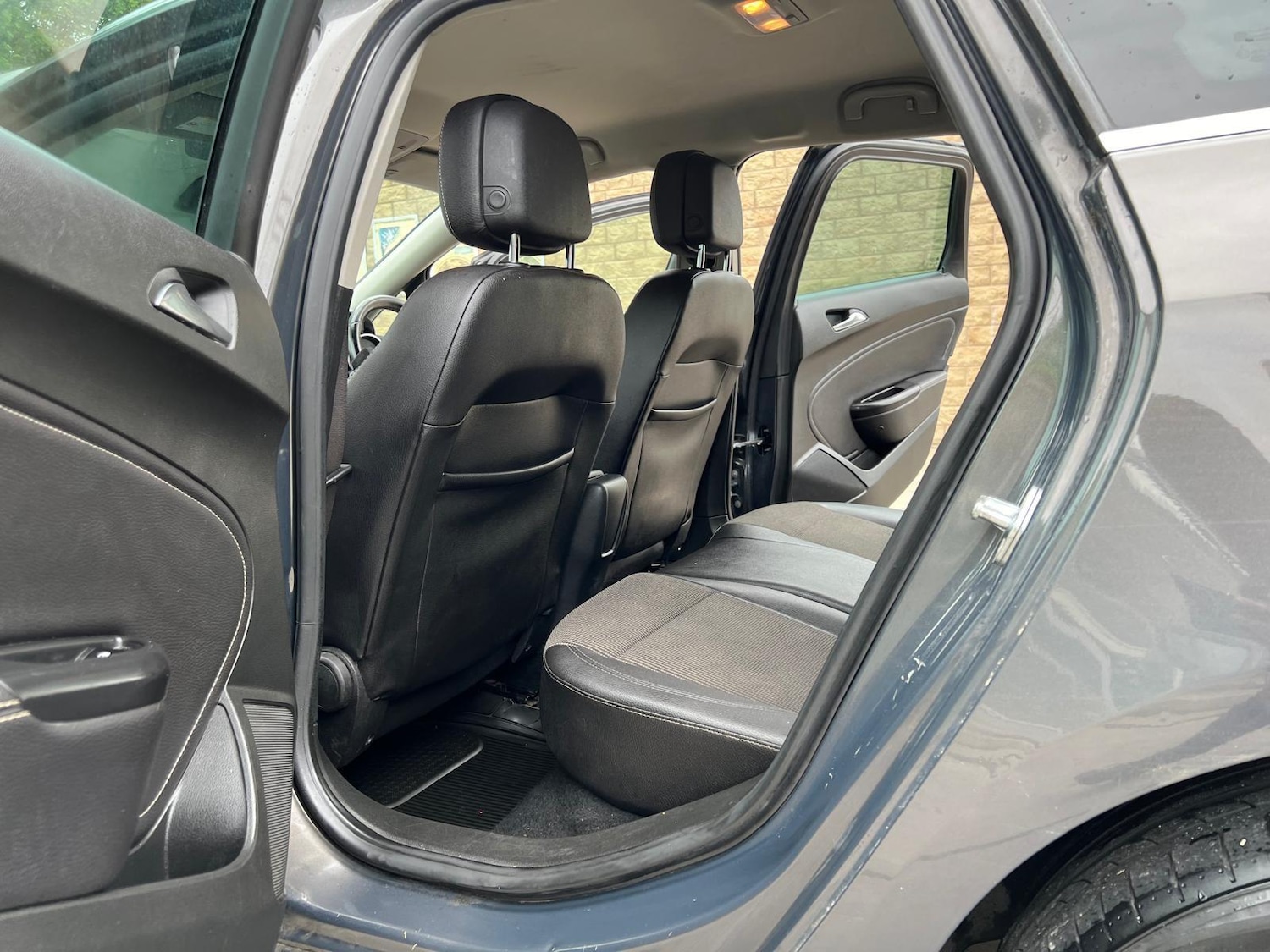 Used Vauxhall Astra 2013 for sale - 76987841: Photo 20