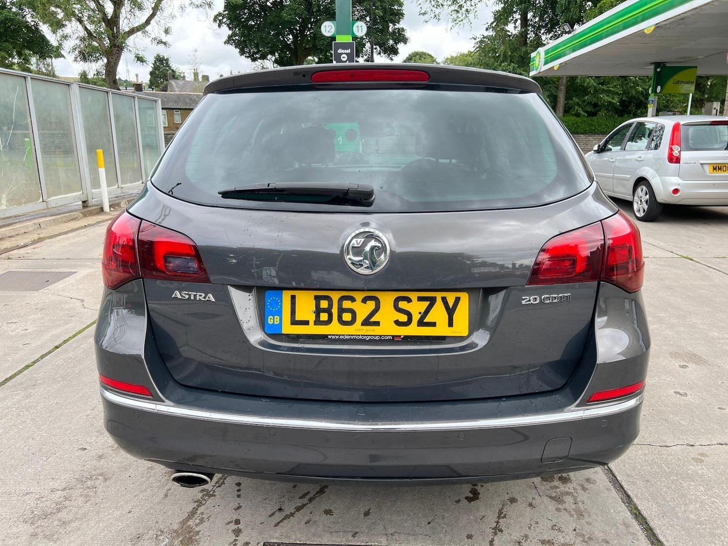 Used Vauxhall Astra 2013 for sale - 76987841: Photo 6