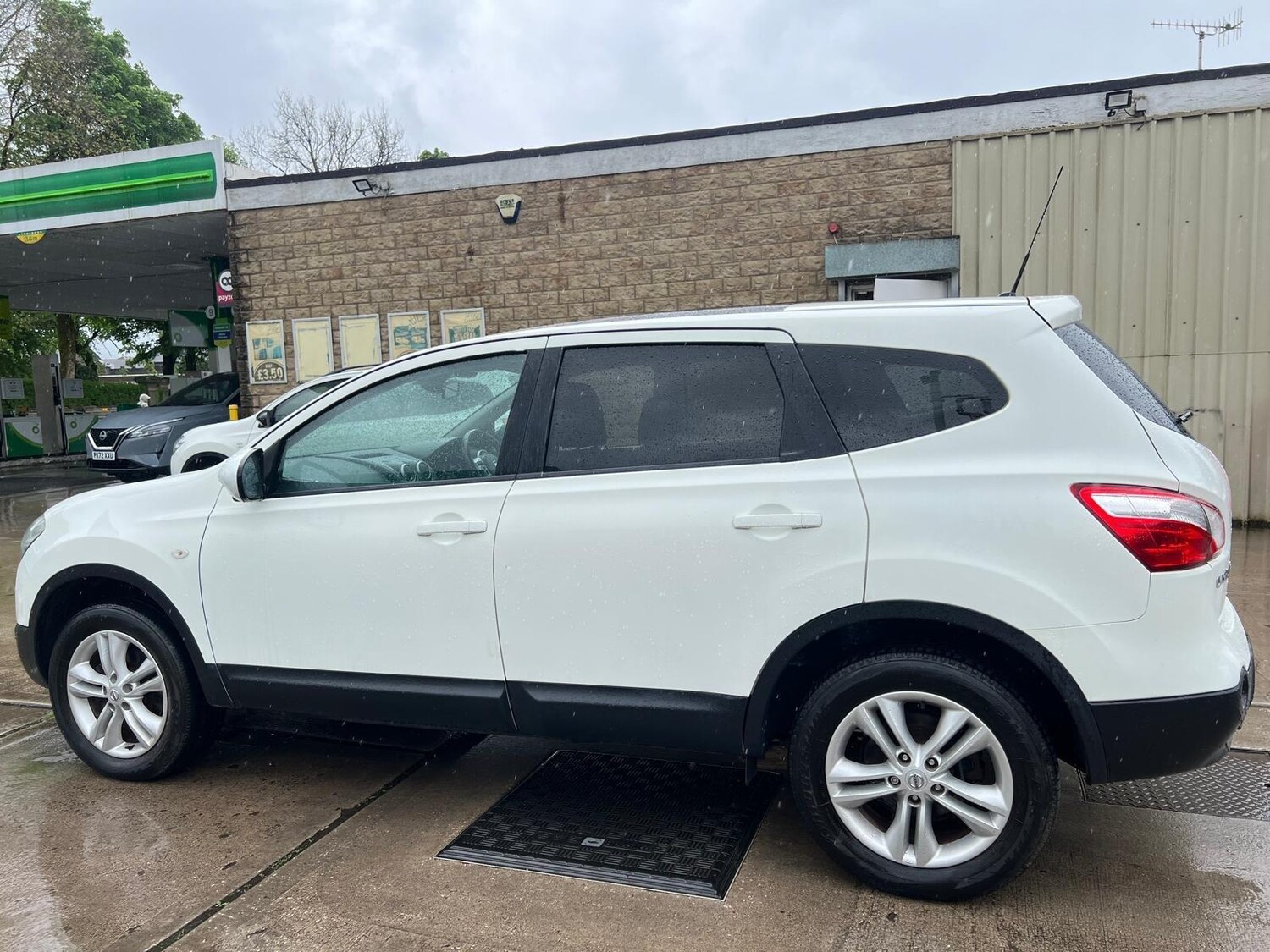 Used Nissan Qashqai+2 for sale - 77633448: Photo 6