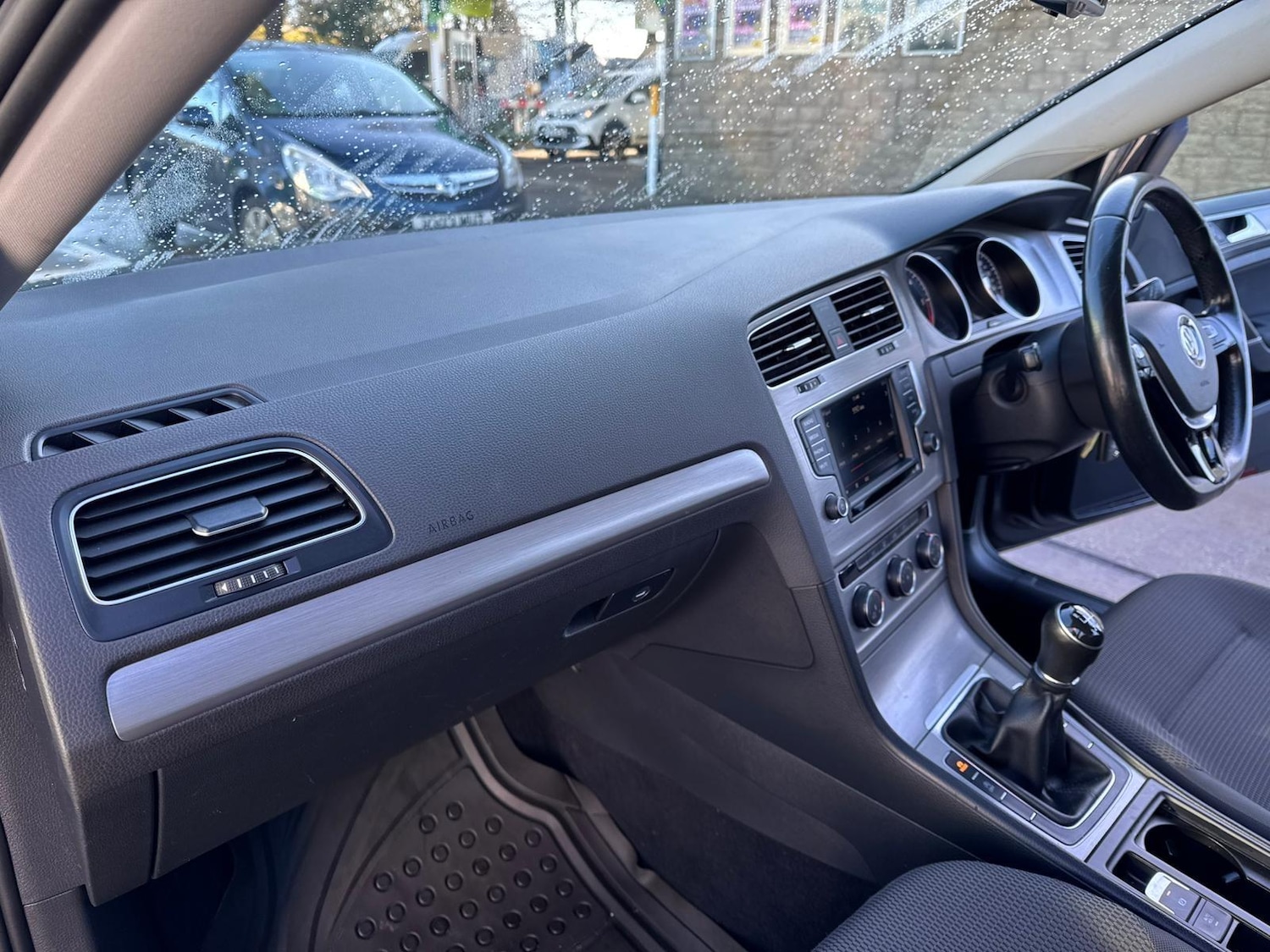 Used Volkswagen Golf 2015 for sale - 76991461: Photo 23