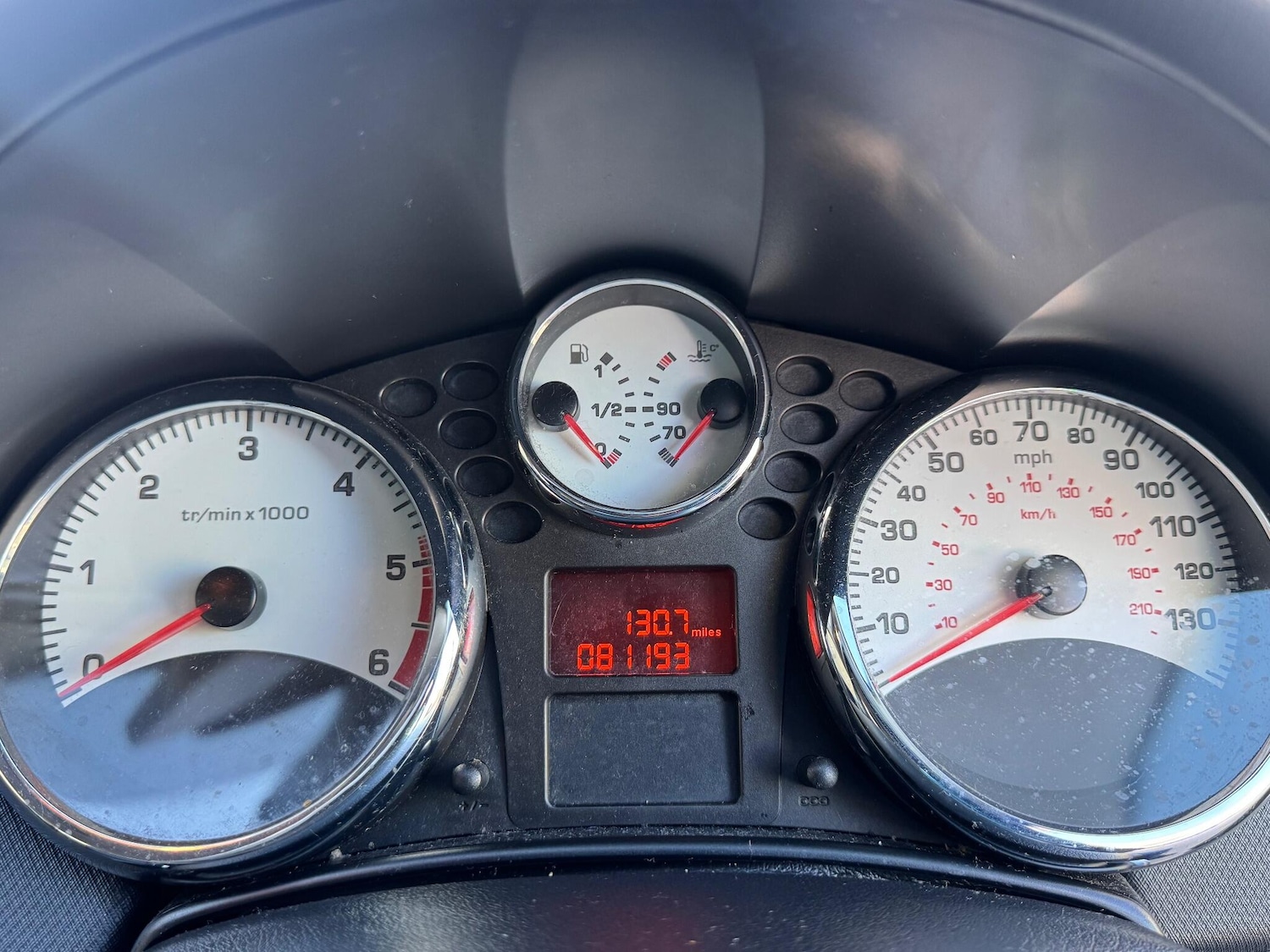 Used Peugeot 207 2011 for sale - 76108671: Photo 14