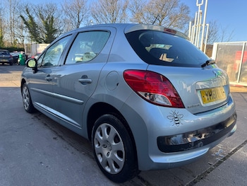 Used Peugeot 207 2011 for sale - 76108671: Photo