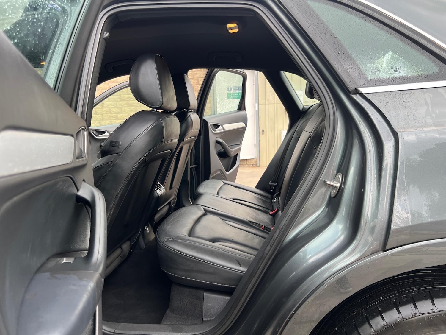 Used Audi Q3 2012 for sale - 76987840: Photo 11