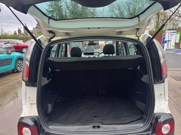 Used Citroen C3 Picasso 2016 for sale - 75430349: Photo 13