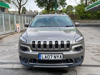 Used Jeep Cherokee 2016 for sale - 78535327: Photo