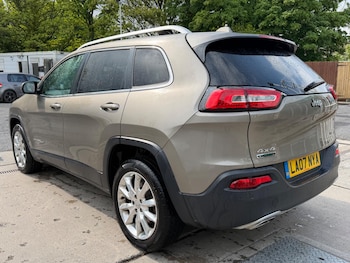 Used Jeep Cherokee 2016 for sale - 78535327: Photo