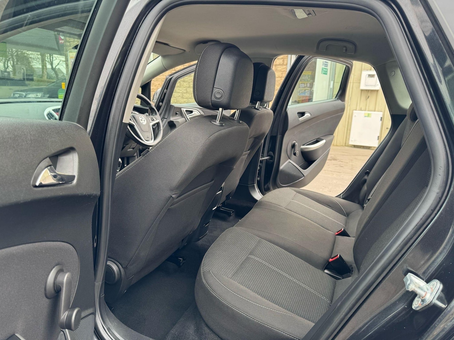 Used Vauxhall Astra 2012 for sale - 76994419: Photo 11