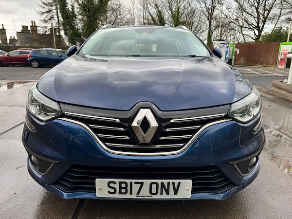 Used Renault Megane 2017 for sale - 75430276: Photo 1