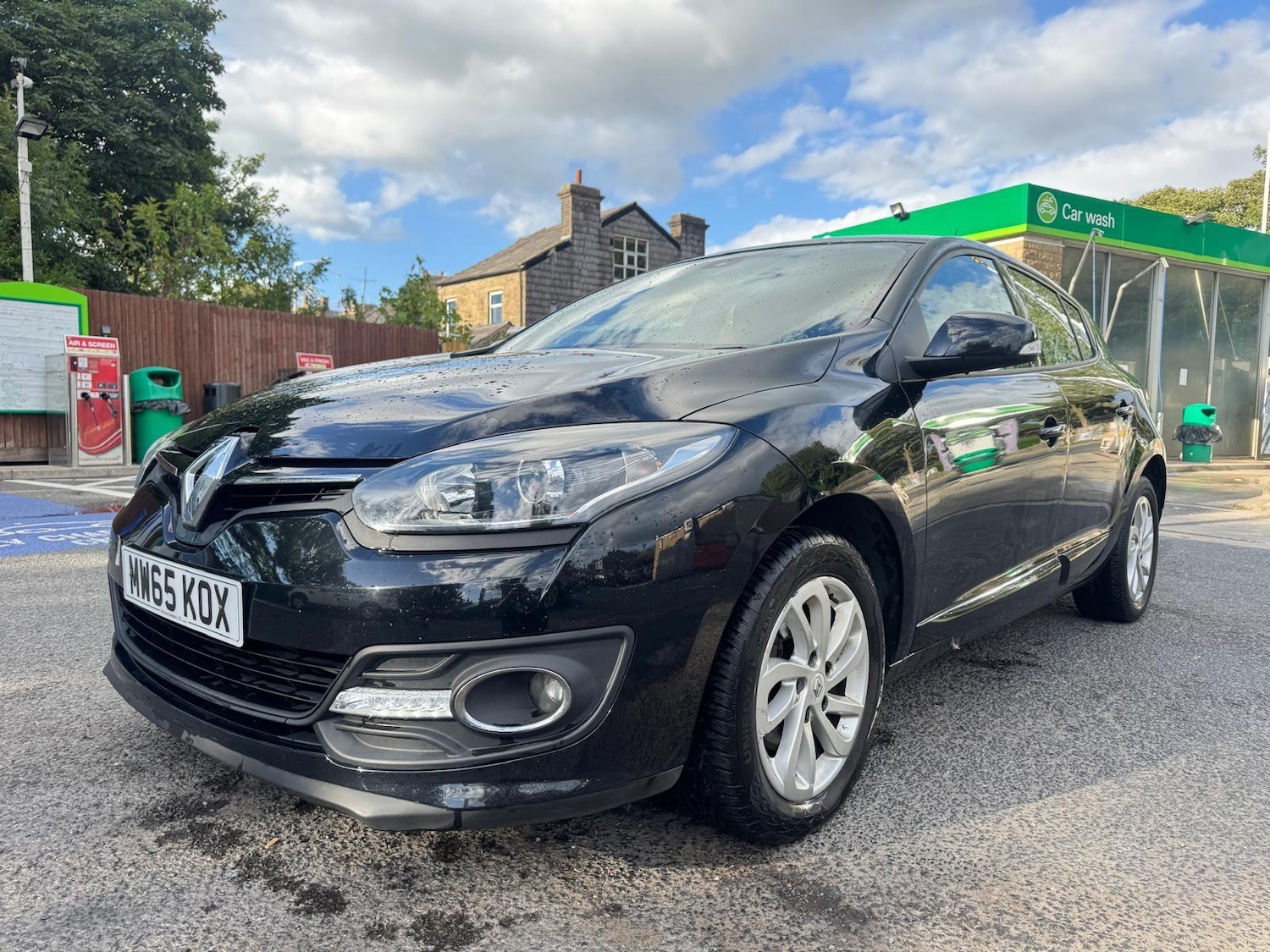 Used Renault Megane 2015 for sale - 76988716: Photo 9