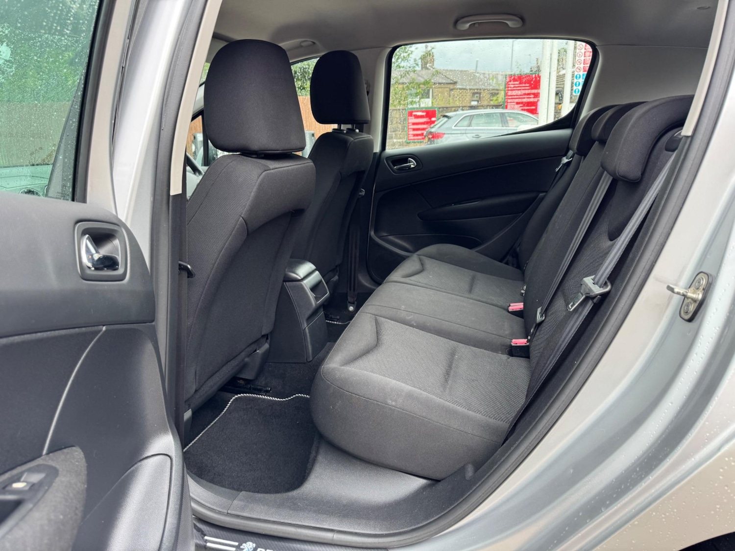 Used Peugeot 308 2013 for sale - 76995014: Photo 16