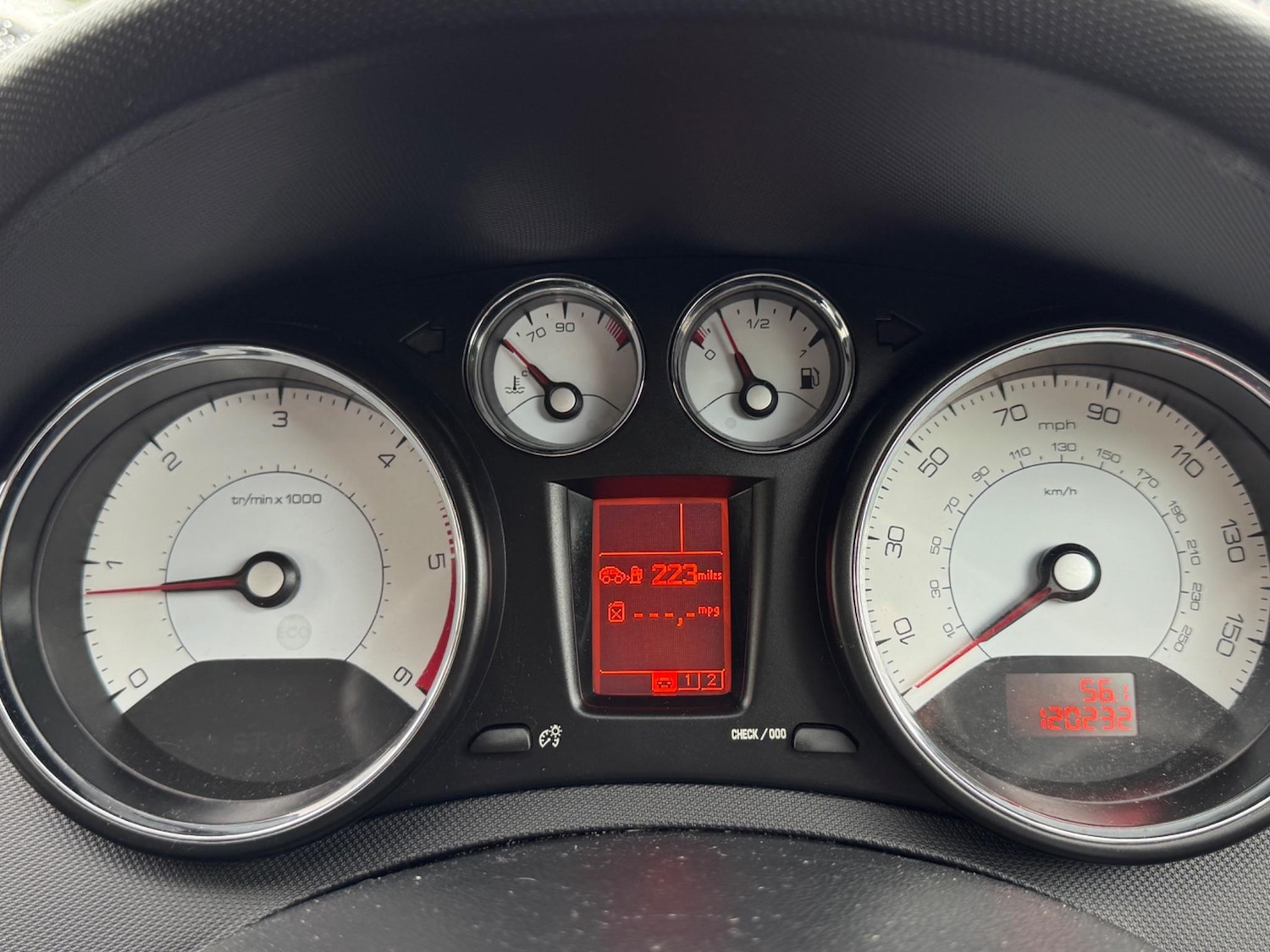 Used Peugeot 308 2013 for sale - 76995014: Photo 19