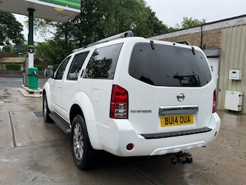 Used Nissan Pathfinder 2014 for sale - 78771615: Photo