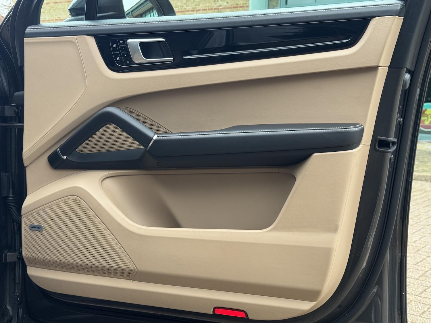 Used Porsche Cayenne 2020 for sale - 77682238: Photo 25