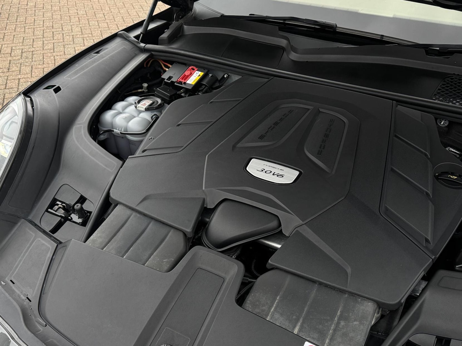 Used Porsche Cayenne 2020 for sale - 77682238: Photo 69