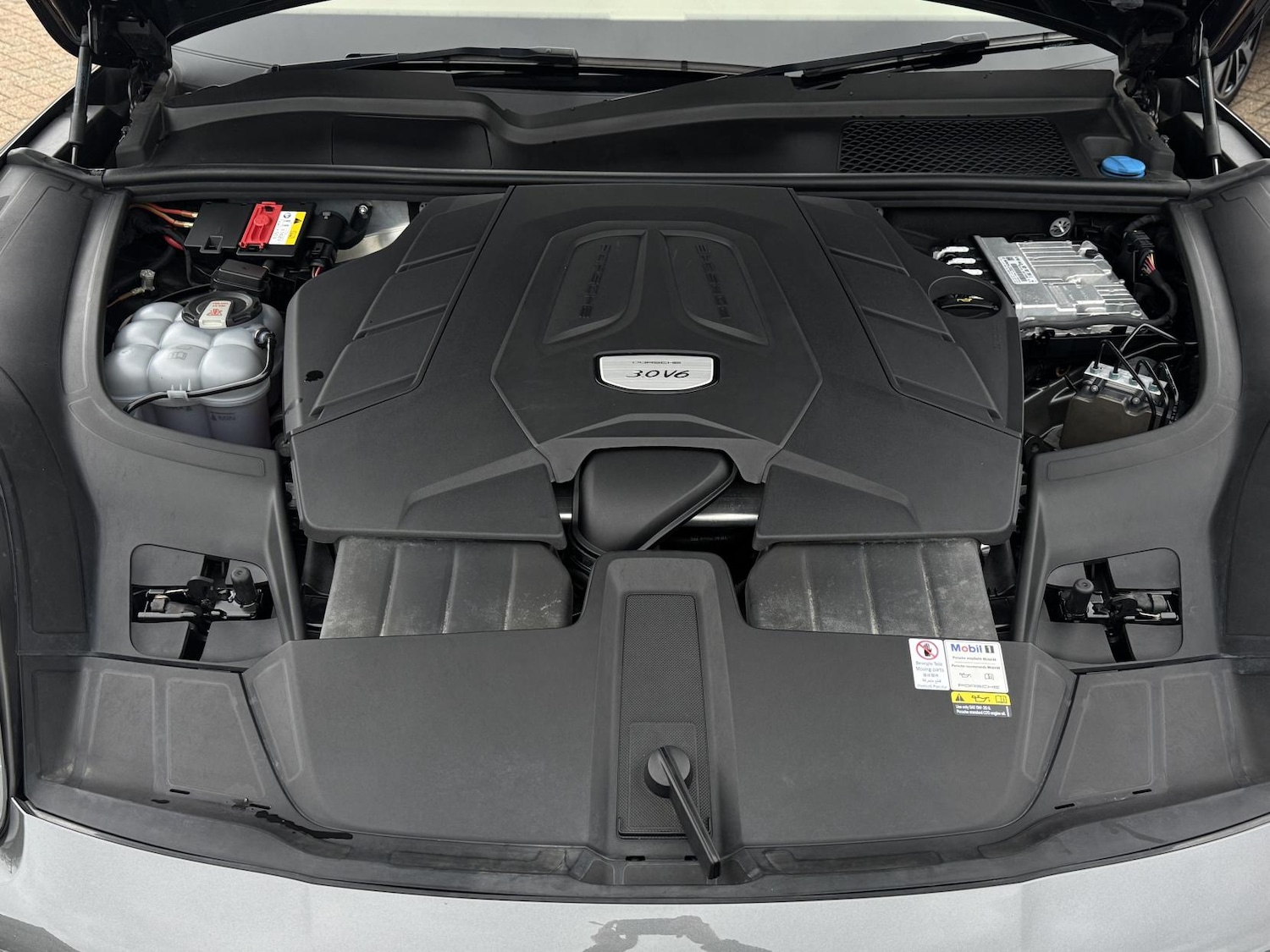 Used Porsche Cayenne 2020 for sale - 77682238: Photo 70