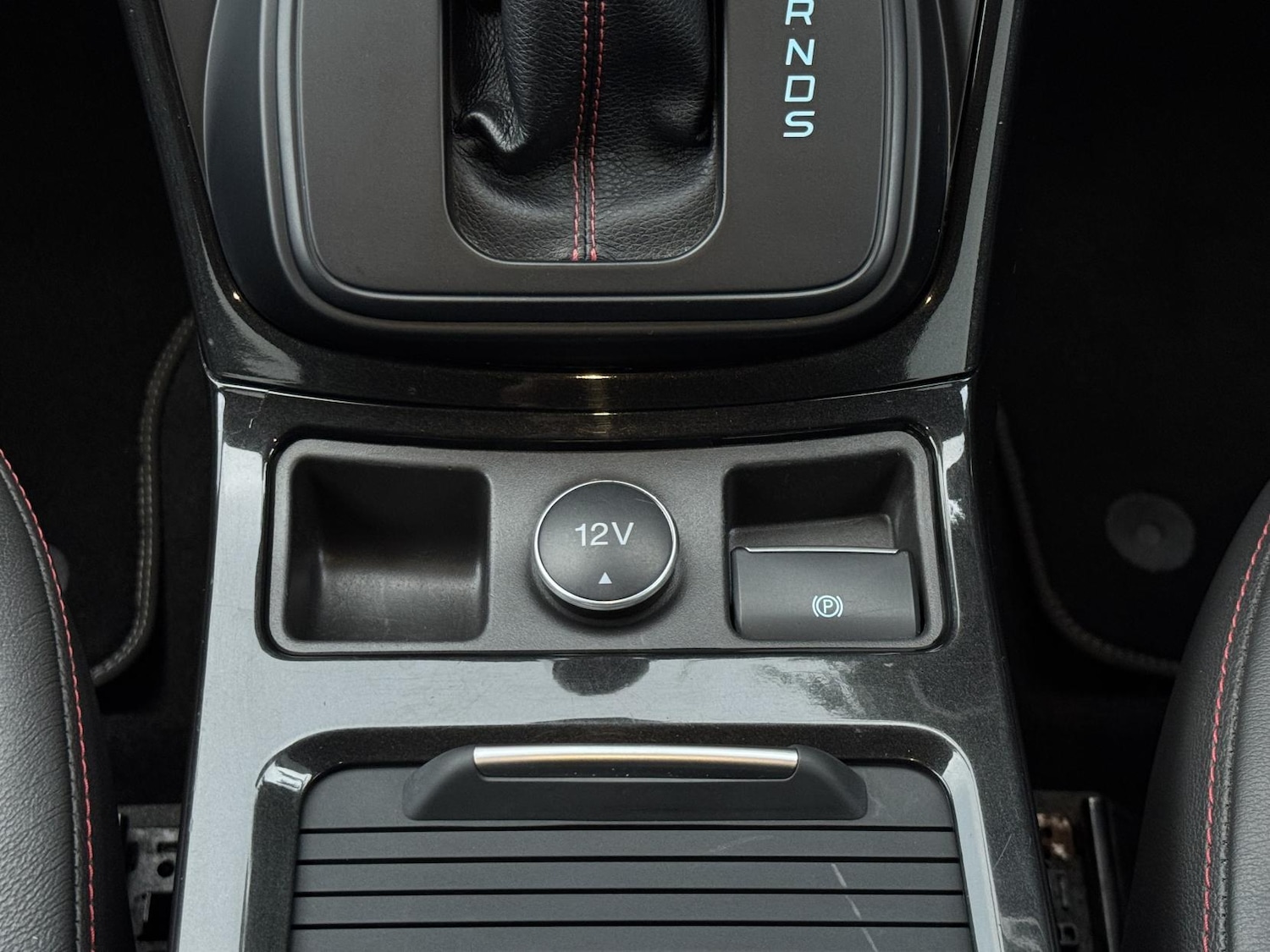 Used Ford Kuga 2018 for sale - 76643861: Photo 29