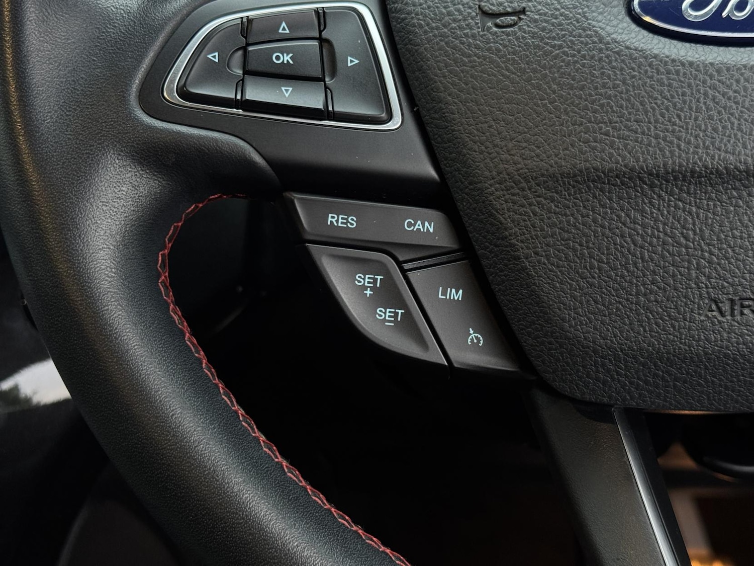 Used Ford Kuga 2018 for sale - 76643861: Photo 32