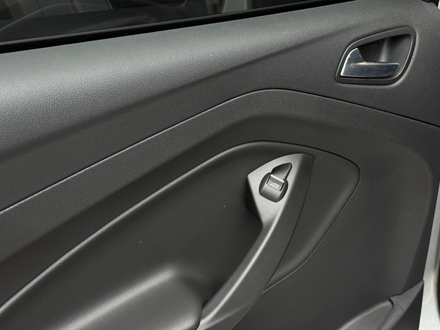 Used Ford Kuga 2018 for sale - 76643861: Photo 52