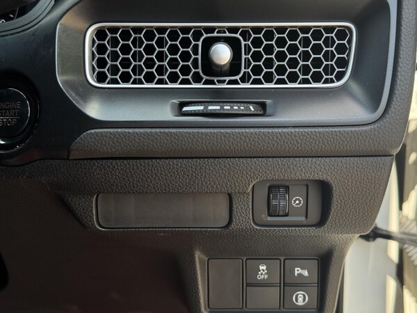 Used Honda Civic 2024 for sale - 75263710: Photo 60